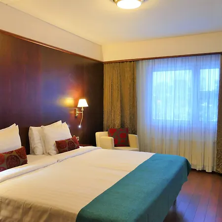 فندق Kalliohovi - Ilmastoidut Huoneet - 4*