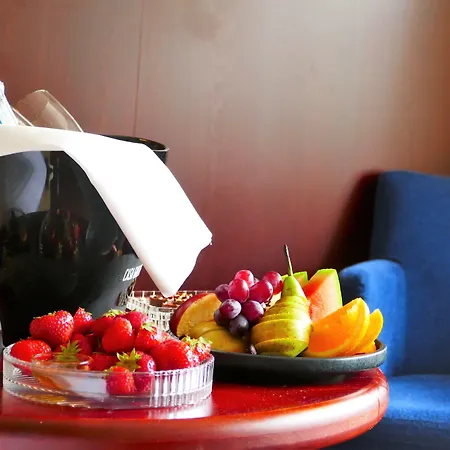 ホテル Kalliohovi ラウマ