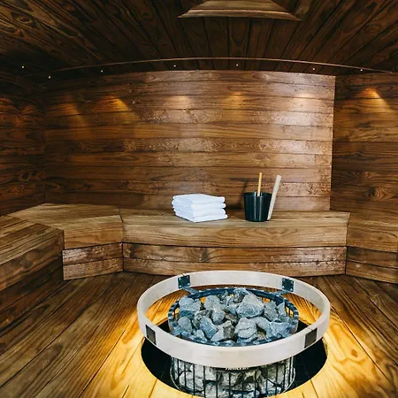 Kalliohovi 4* ראומה