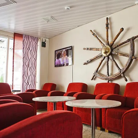 Kalliohovi מלון ראומה