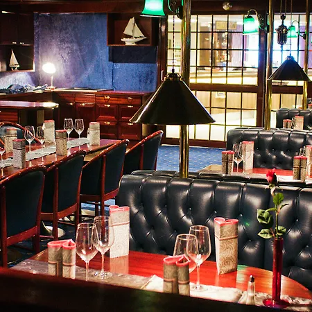 Kalliohovi ホテル 4*